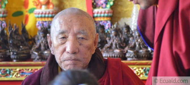 80e anniversaire de Khenpo Tsultrim Gyamtso Rinpoché à Tekcholing les 5 et 6 mars 2014 80e anniversaire de Khenpo Tsultrim Gyamtso Rinpoché à Tekcholing les 5 et 6 mars 2014